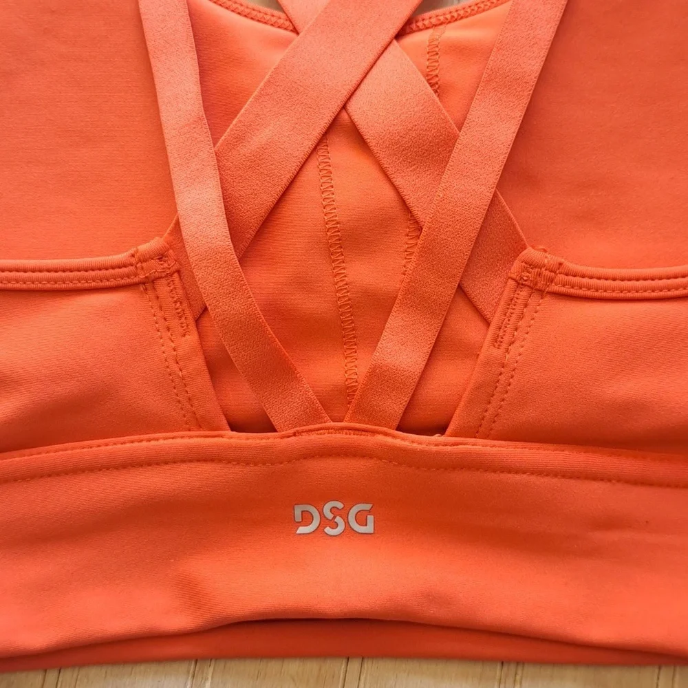 NWT DSG Ginger Orange Strappy Compression Sports Bra Moisture-Wicking 4-W - Picture 3 of 9